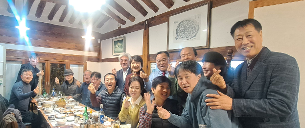 2025년&nbsp;<동고송&nbsp;서울&nbsp;이사&nbsp;·&nbsp;회원&nbsp;모임>