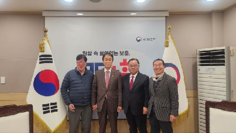 동고송&nbsp;의향활동&nbsp;–&nbsp;보훈부&nbsp;권오을&nbsp;장관&nbsp;면담